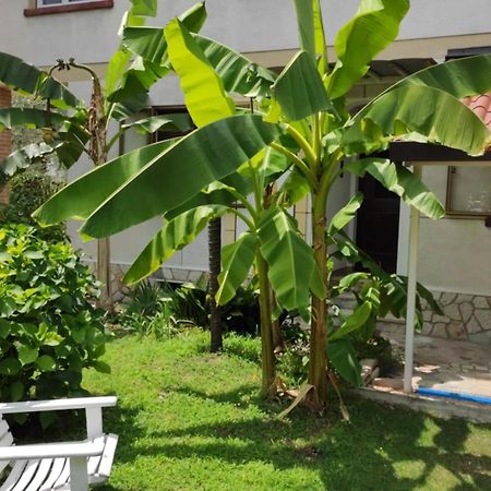 Ferienwohnung Il Caminetto Di Mario Saló Exterior foto