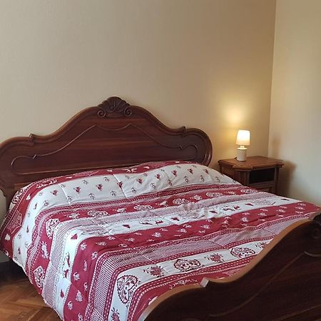 Ferienwohnung Il Caminetto Di Mario Saló Exterior foto